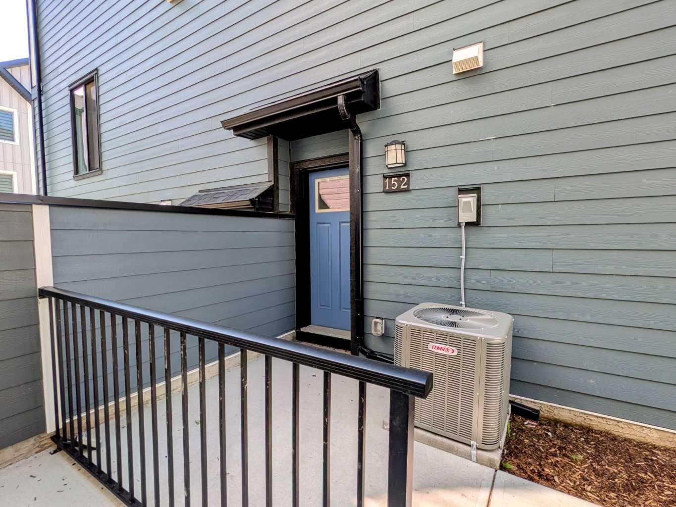 380 Seton Villas SE 152
