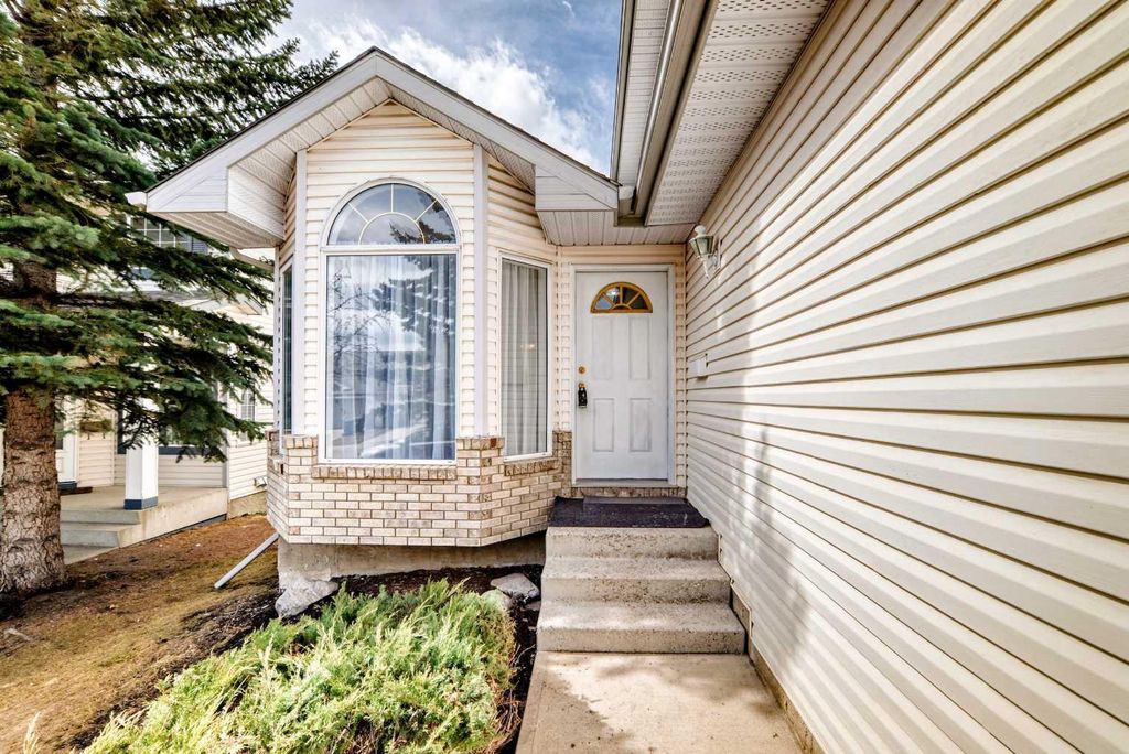 Photo of 37 Arbour Wood Place NW, Calgary, AB T3G 4A7 (MLS # A2301530)