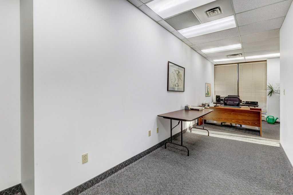 4603 Varsity Drive NW 204