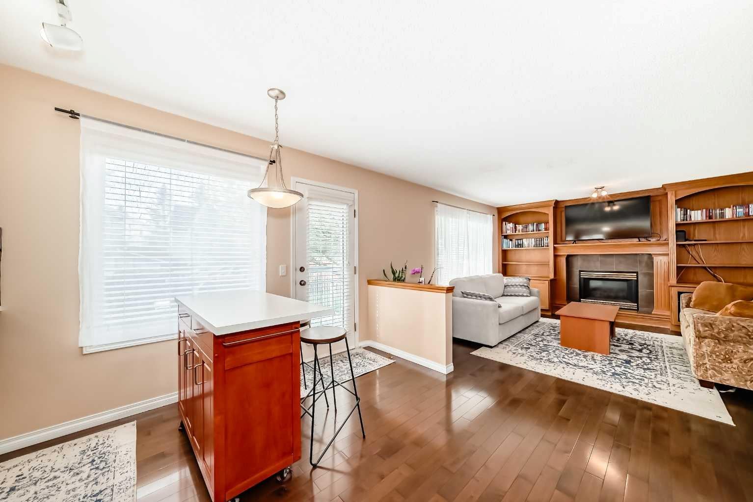 327 Hidden Ranch Circle NW