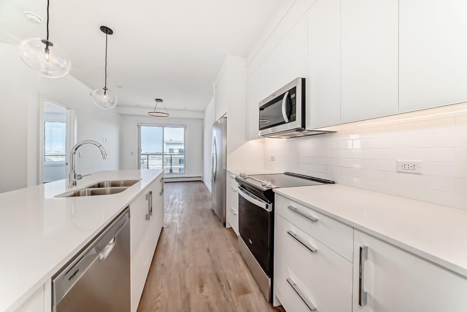 63 Corner Glen Crescent NE 1519