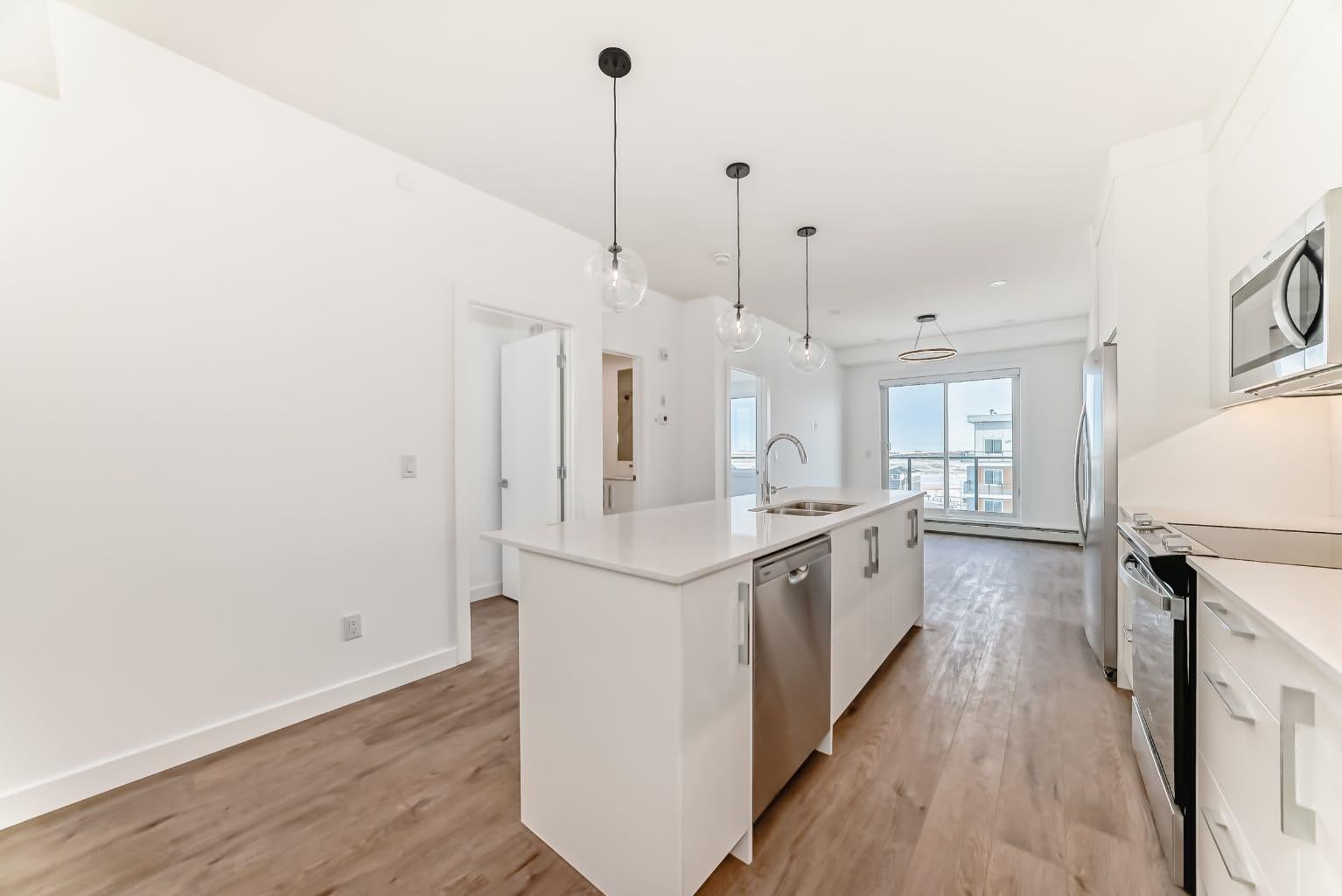 63 Corner Glen Crescent NE 1519