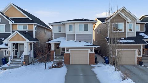 115 Bayview Circle Airdrie AB T4B 4H4