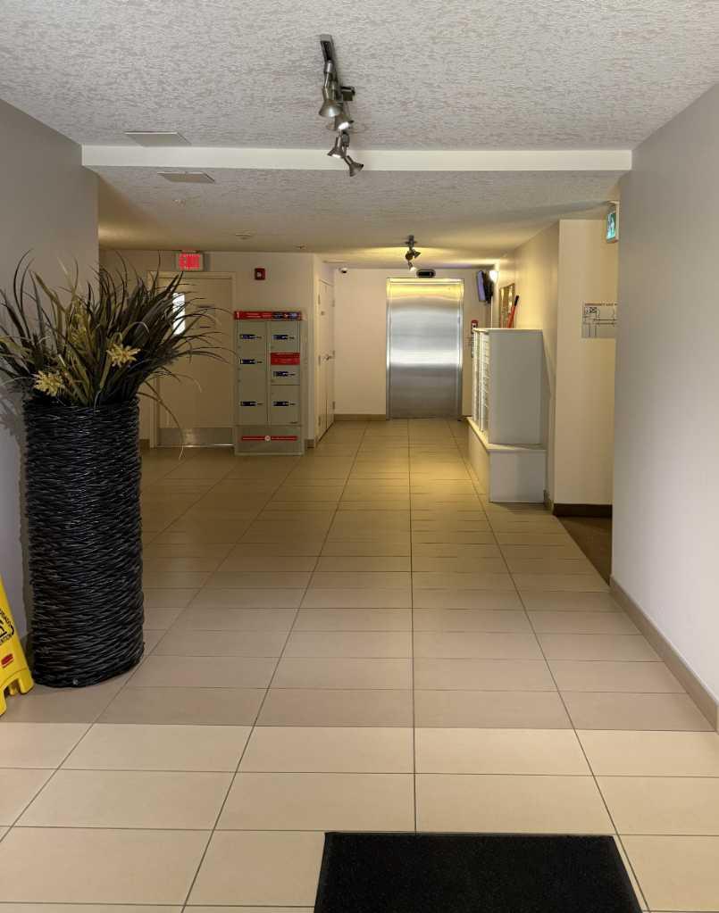 175 Panatella Hill NW 1403