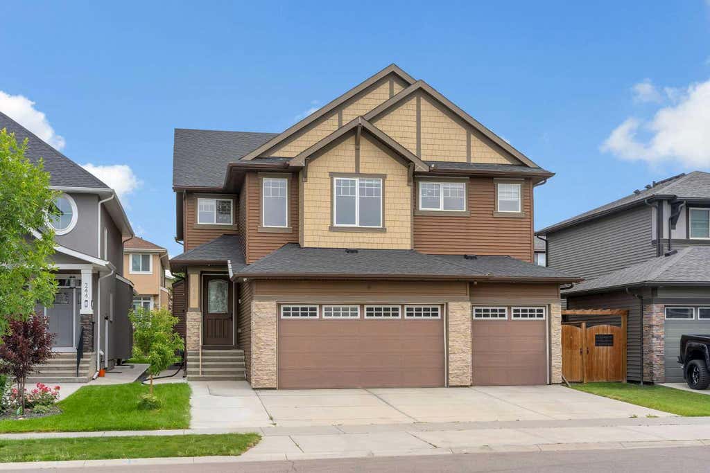 Photo of 248 SANDPIPER Boulevard, Chestermere, AB T1X 0Y5 (MLS # A2329028)