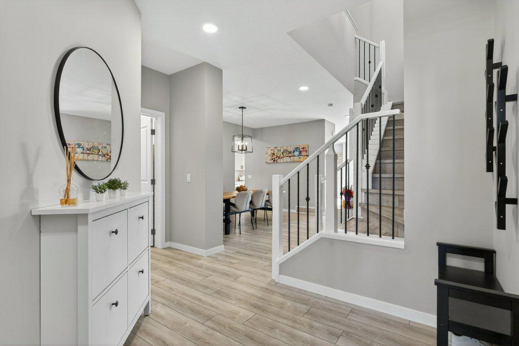 665 Creekmill Court SW