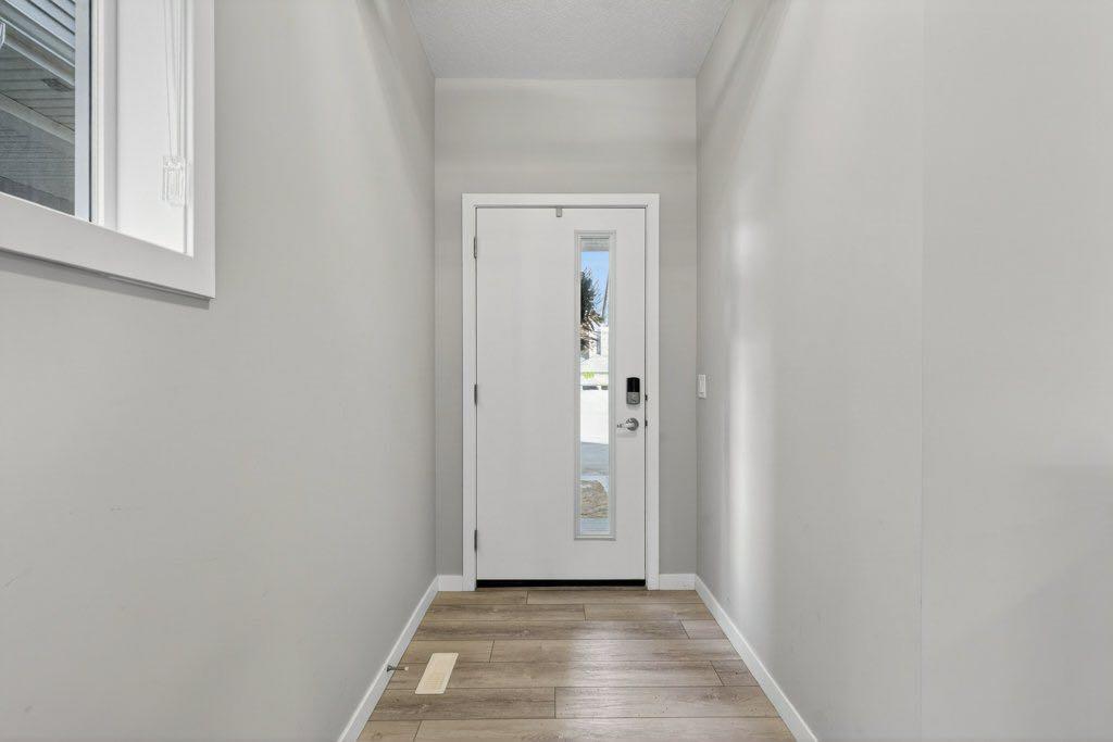 665 Creekmill Court SW