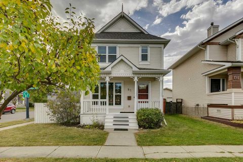 Photo of 51 Inverness Grove SE, Calgary, AB T2Z 3K3 (MLS # A2260983) Photo of 51 Inverness Grove SE, Calgary, AB T2Z 3K3 (MLS # A2260983)
