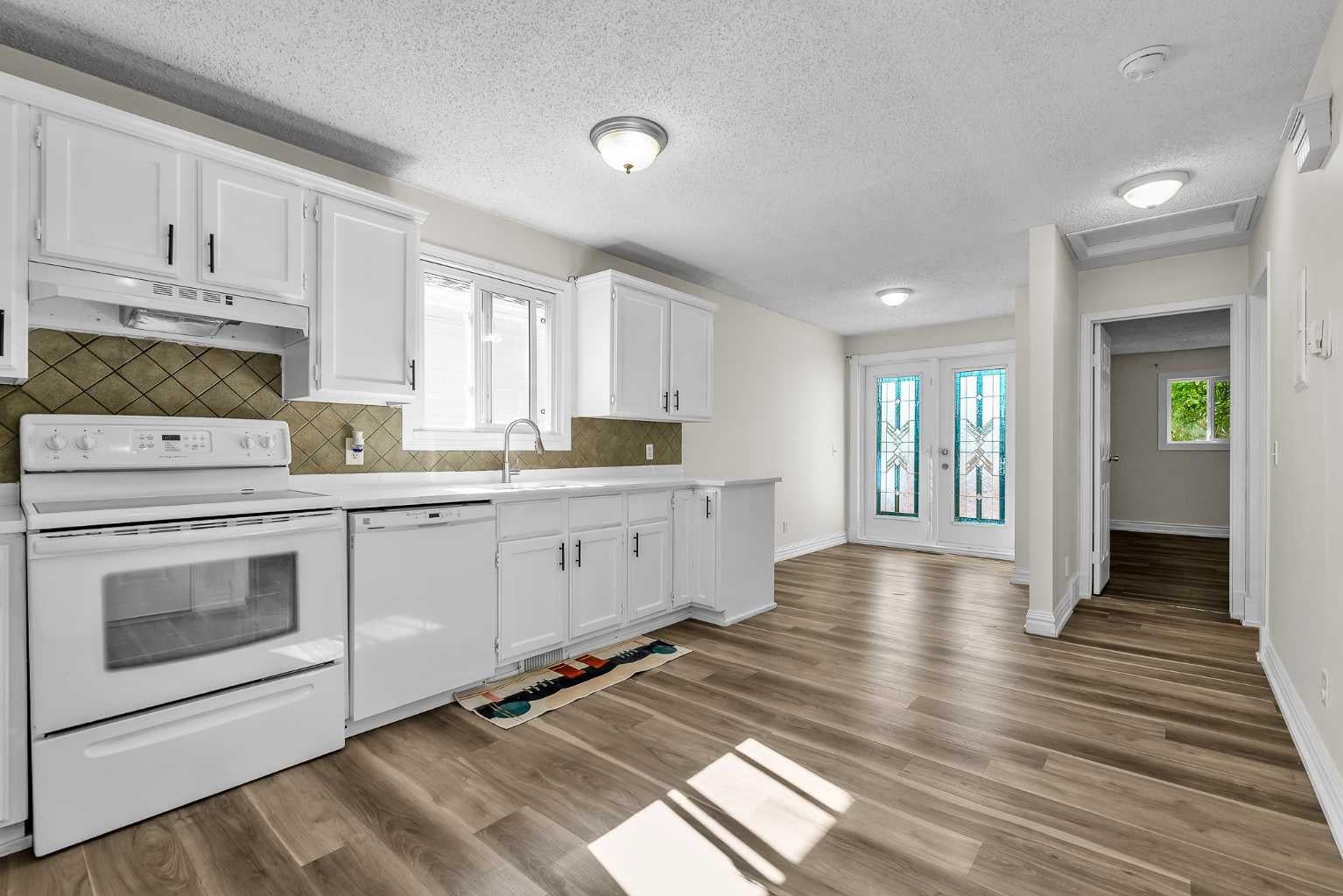 43 Taraglen Road NE