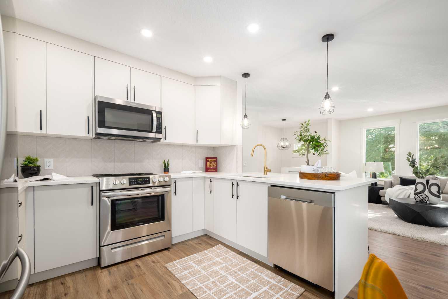 144 Deer Ridge Way SE