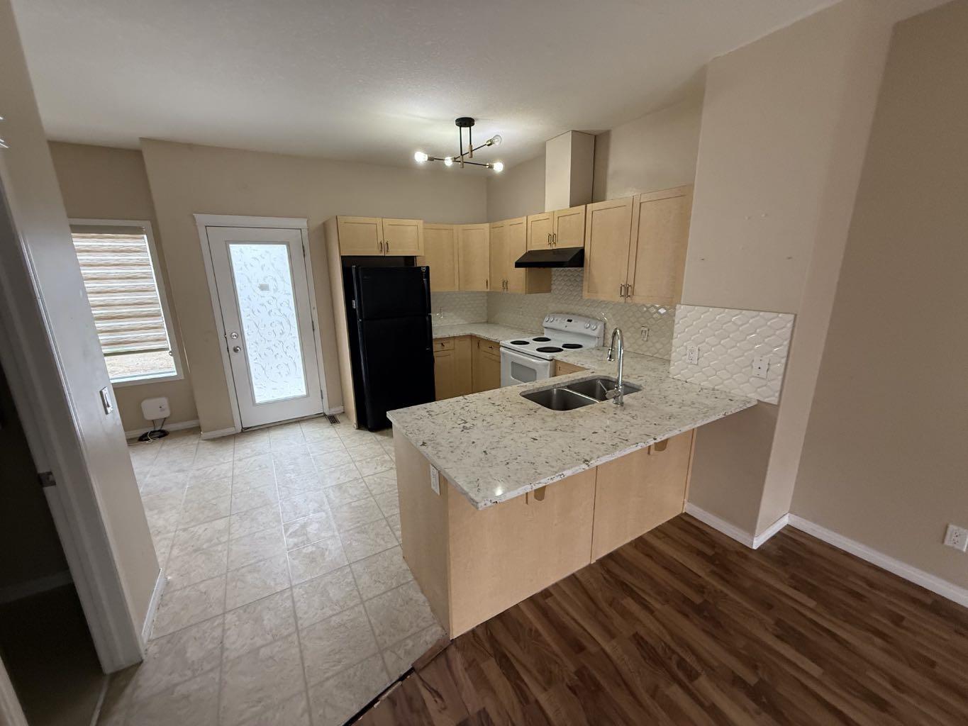 111 Tarawood Lane NE 204