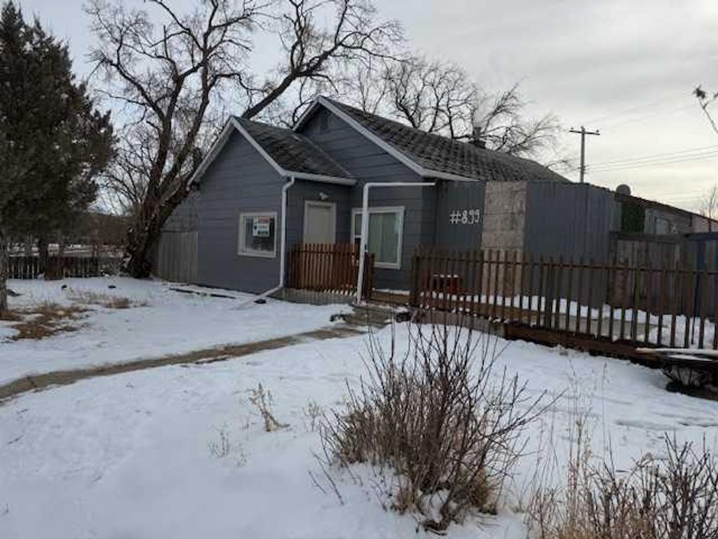Photo of 899 3 Avenue W, Drumheller, AB T0J 0Y3 (MLS # A2291328)