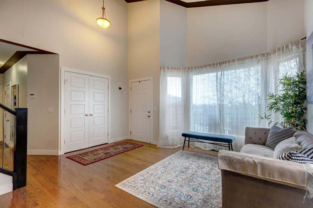 Photo of 85 Sidon Crescent SW, Calgary, AB T2H 2C5 (MLS # A2334835)