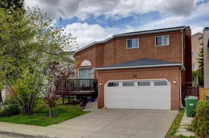 85 Sidon Crescent SW Calgary AB T2H 2C5