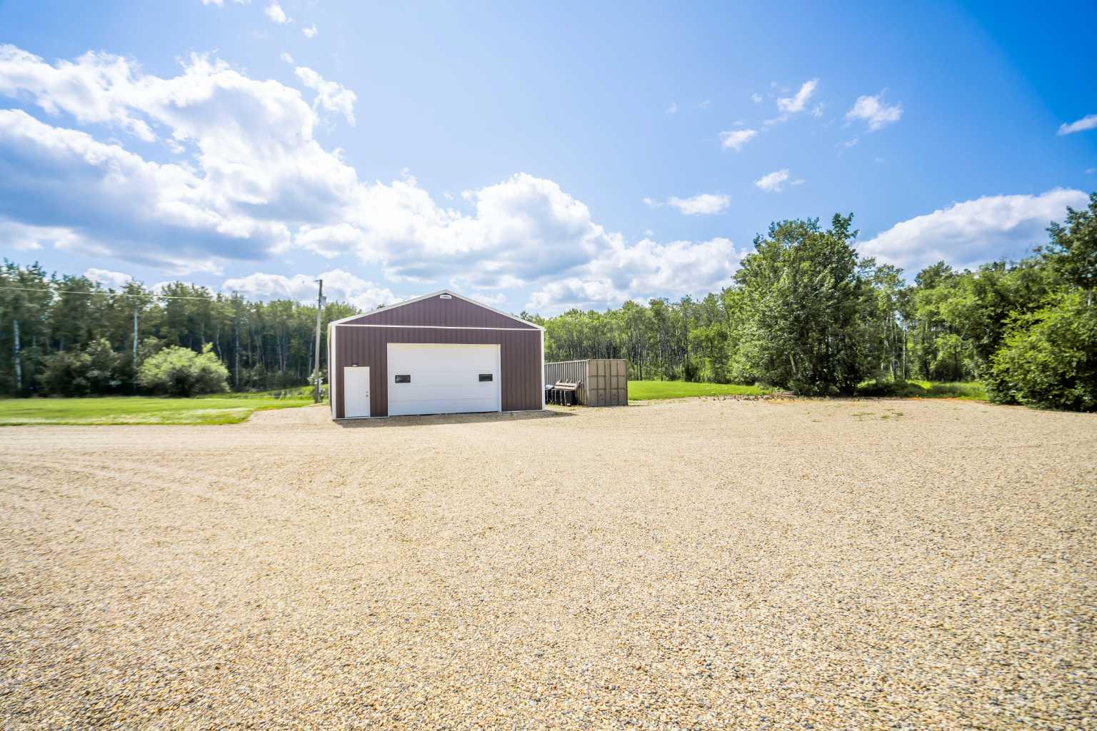 82440 Range Road 221