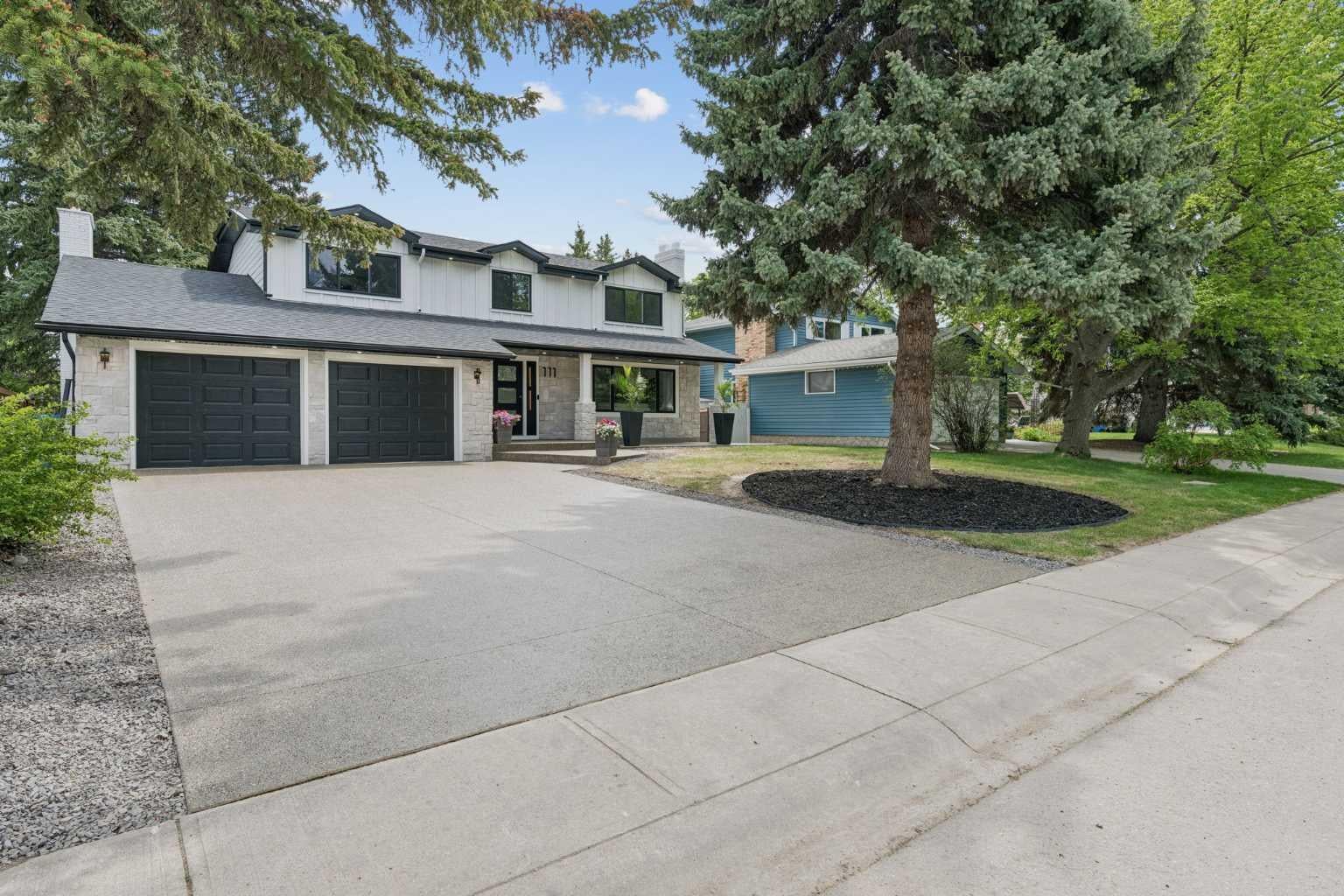 111 Canata Close SW