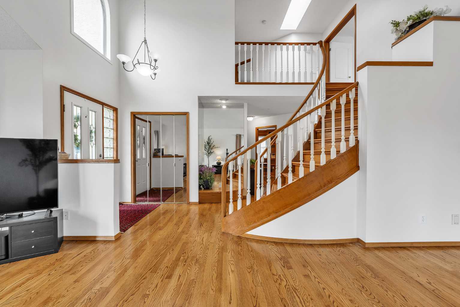 28 Woodpark Close SW