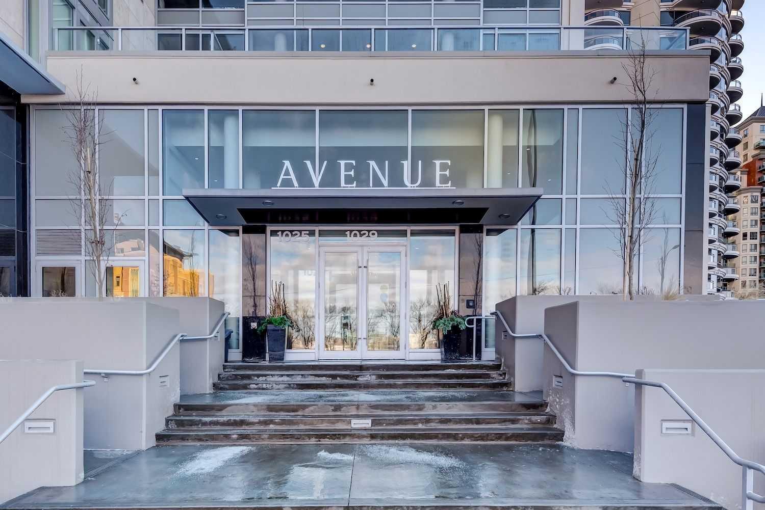 1025 5 Avenue SW 902