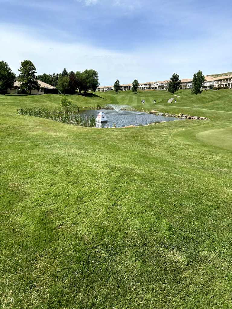 256 Canyon Boulevard W