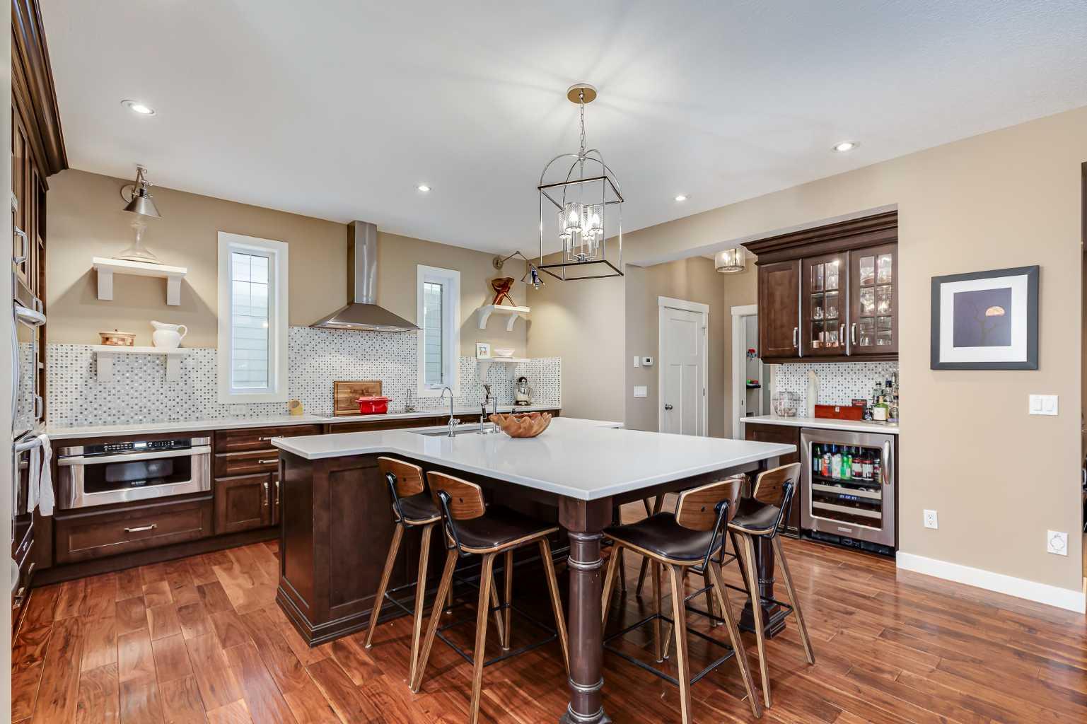 42 Cooperstown Court SW