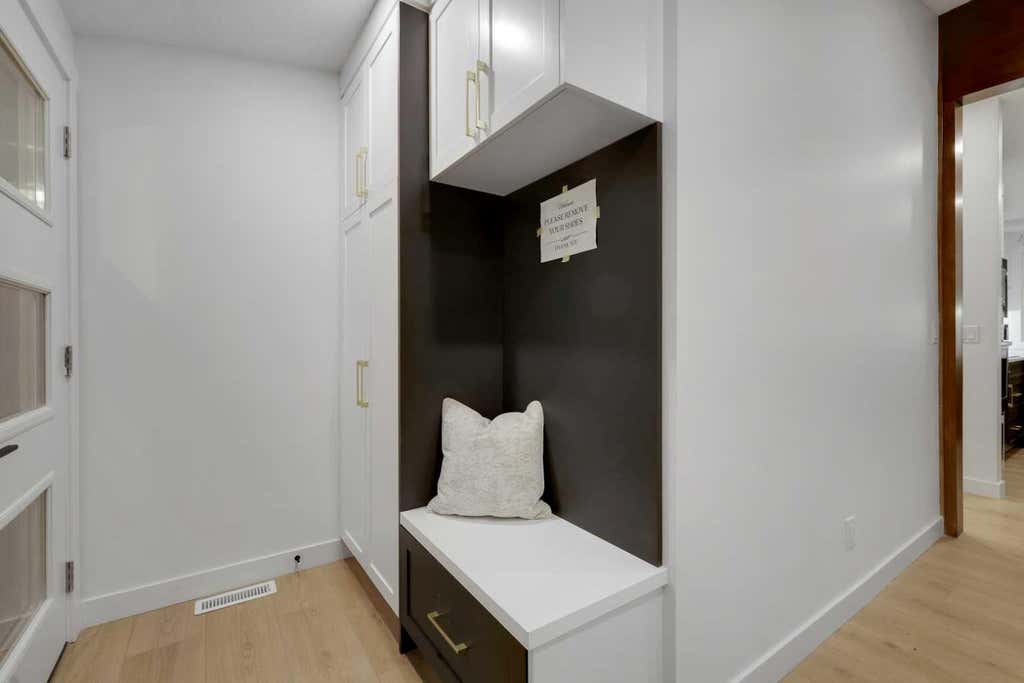 Photo of 6316 Travois Crescent NW, Calgary, AB T2K 3S7 (MLS # A2292570)