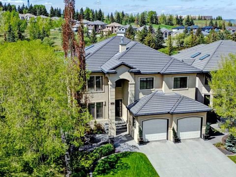 Photo of 10 Hamptons Cove NW, Calgary, AB T3A 6B7 (MLS # A2265719) Photo of 10 Hamptons Cove NW, Calgary, AB T3A 6B7 (MLS # A2265719)
