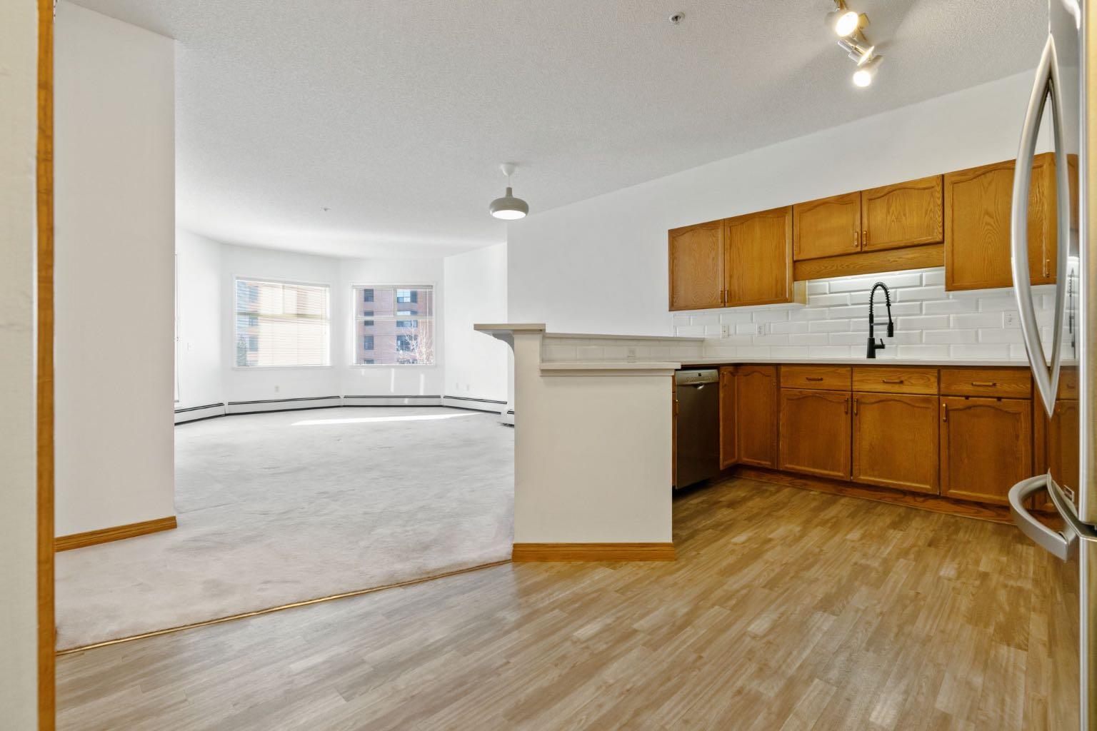 200 Lincoln Way SW 304