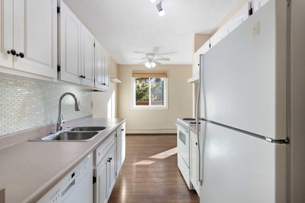 Photo of 11620 Elbow Drive SW #932, Calgary, AB T2W 3L6 (MLS # A2350866)