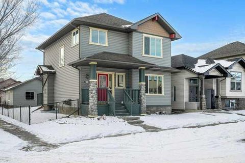 345 Prestwick Terrace SE Calgary AB T2Z 0H4