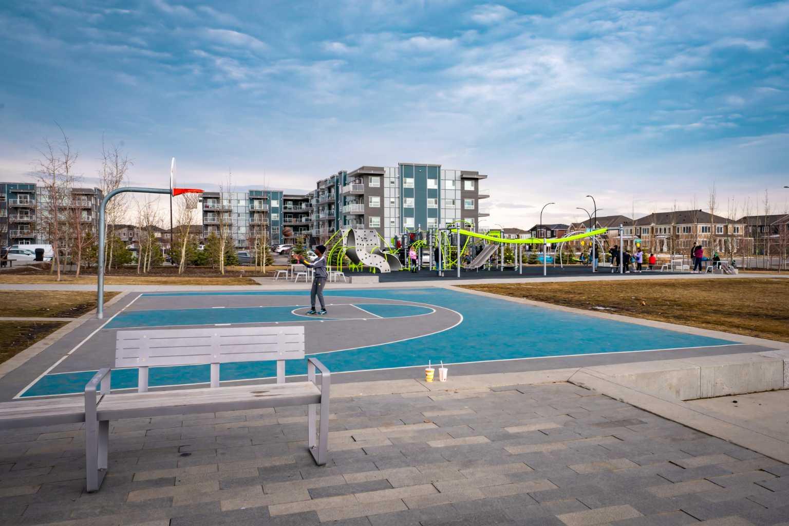 40 Carrington Plaza N 215