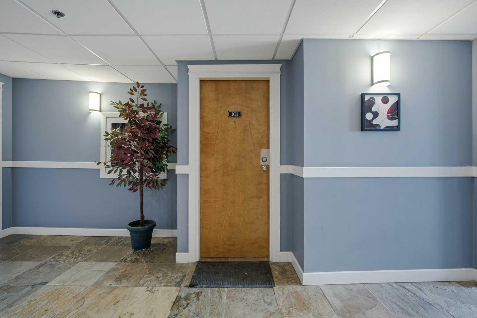 1309 14 Avenue SW 101