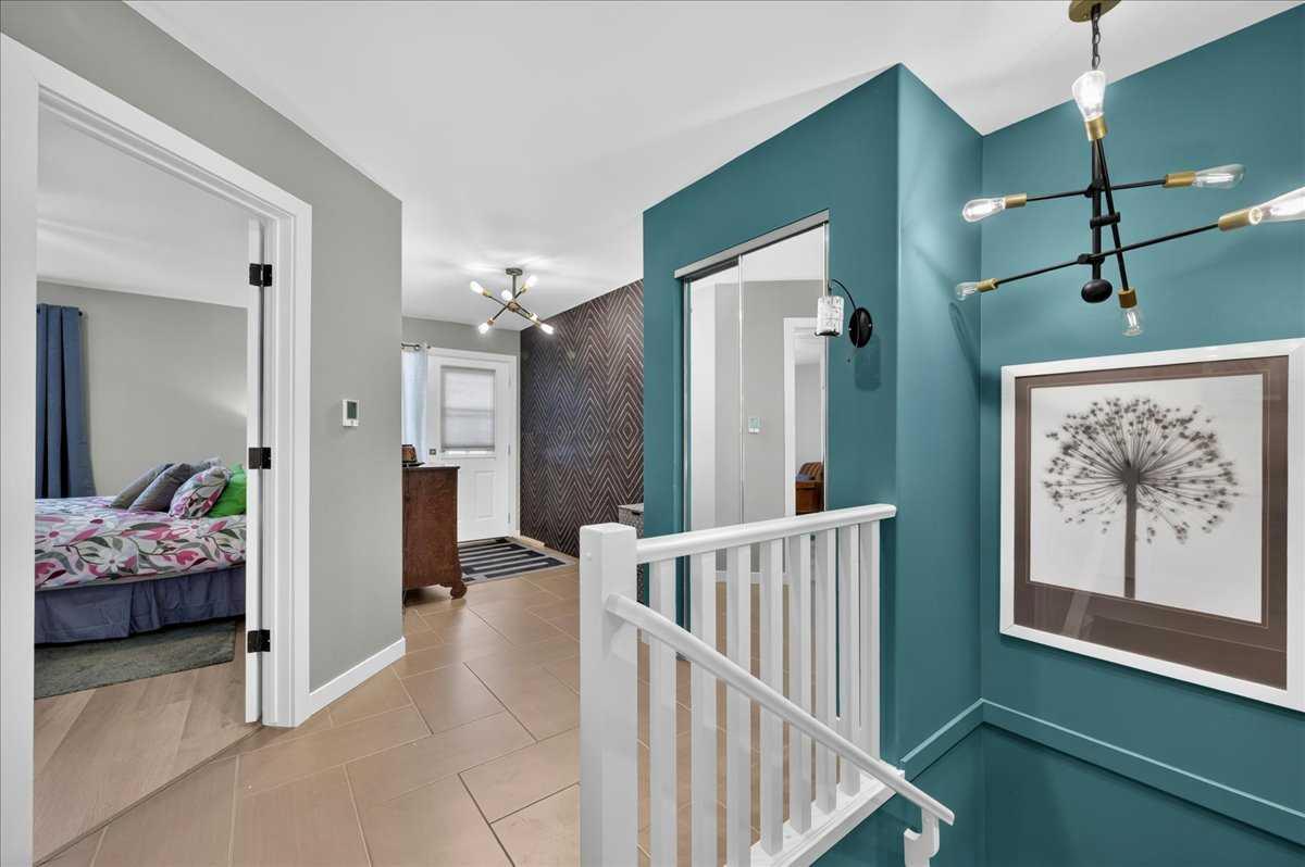 33 Stonegate Drive NW 23