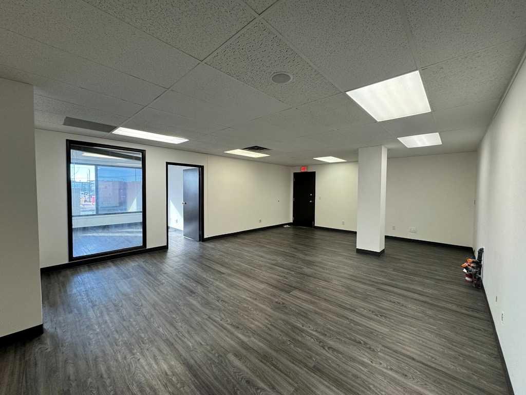 1830 52 Street SE 202