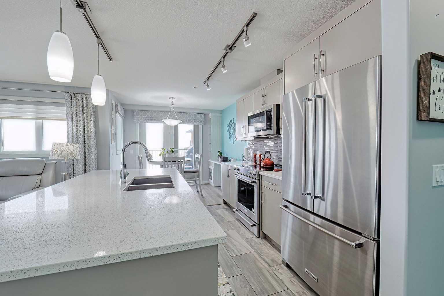 450 Kincora Glen Road NW 2307