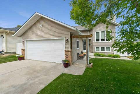 Photo of 44 Macewan Ridge Gate NW, Calgary, AB T3K 3W2 (MLS # A2324164)