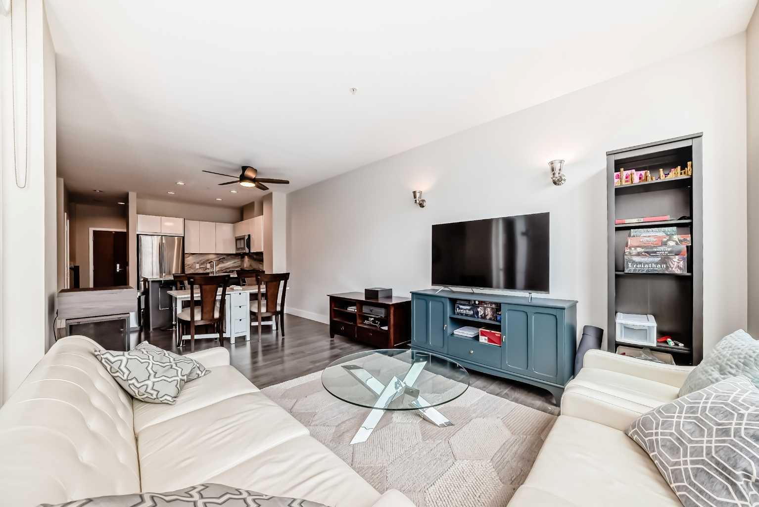 554 Riverfront Lane SE