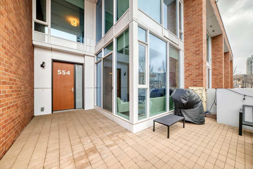 Photo of 554 Riverfront Lane SE, Calgary, AB T2G 1K1 (MLS # A2305166)