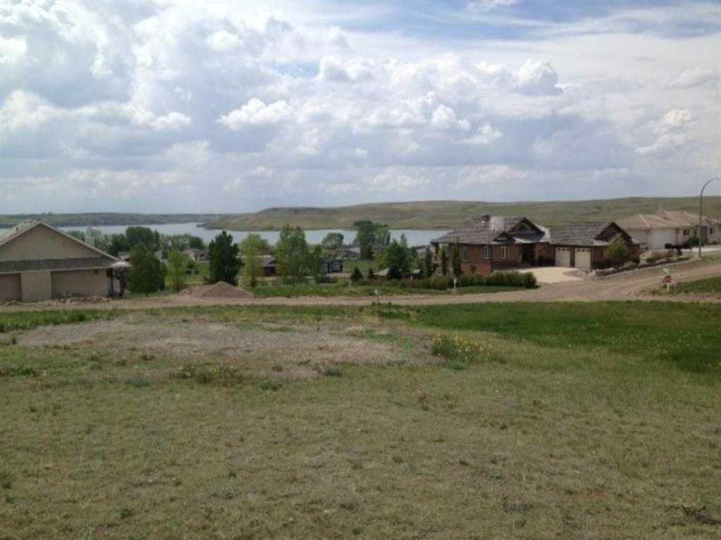 Photo of 206 Royal Oak Lane S, Rural Vulcan County, AB T0L 0R0 (MLS # A2303415)
