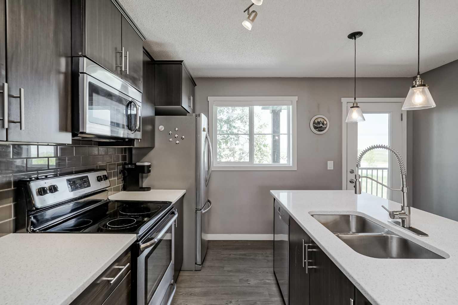 313 Copperpond Landing SE