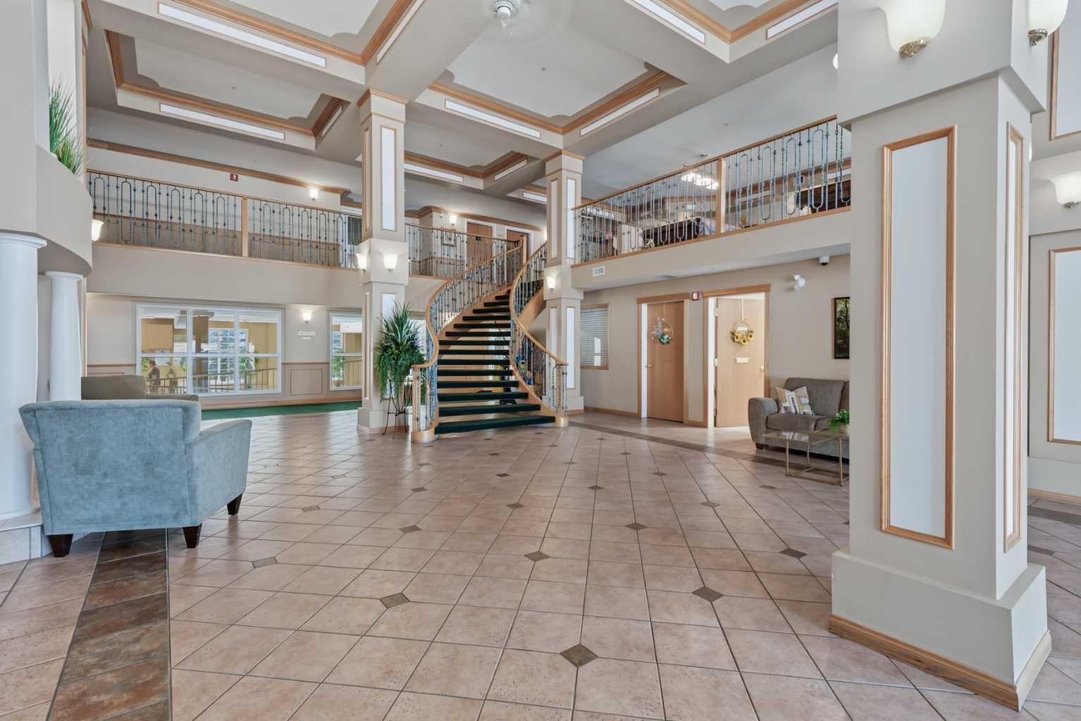 728 Country Hills Road NW 304