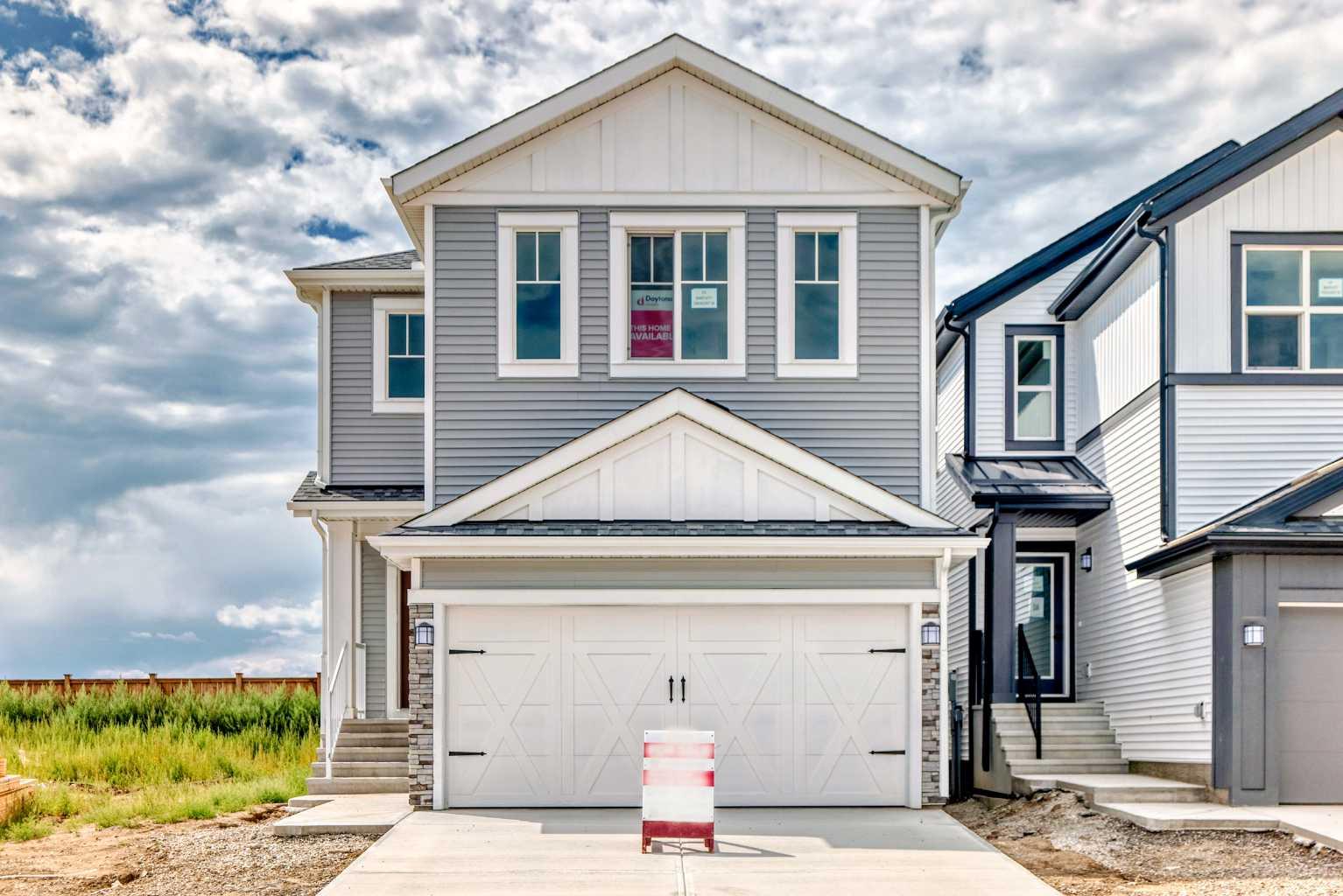 51 Bartlett Crescent SE