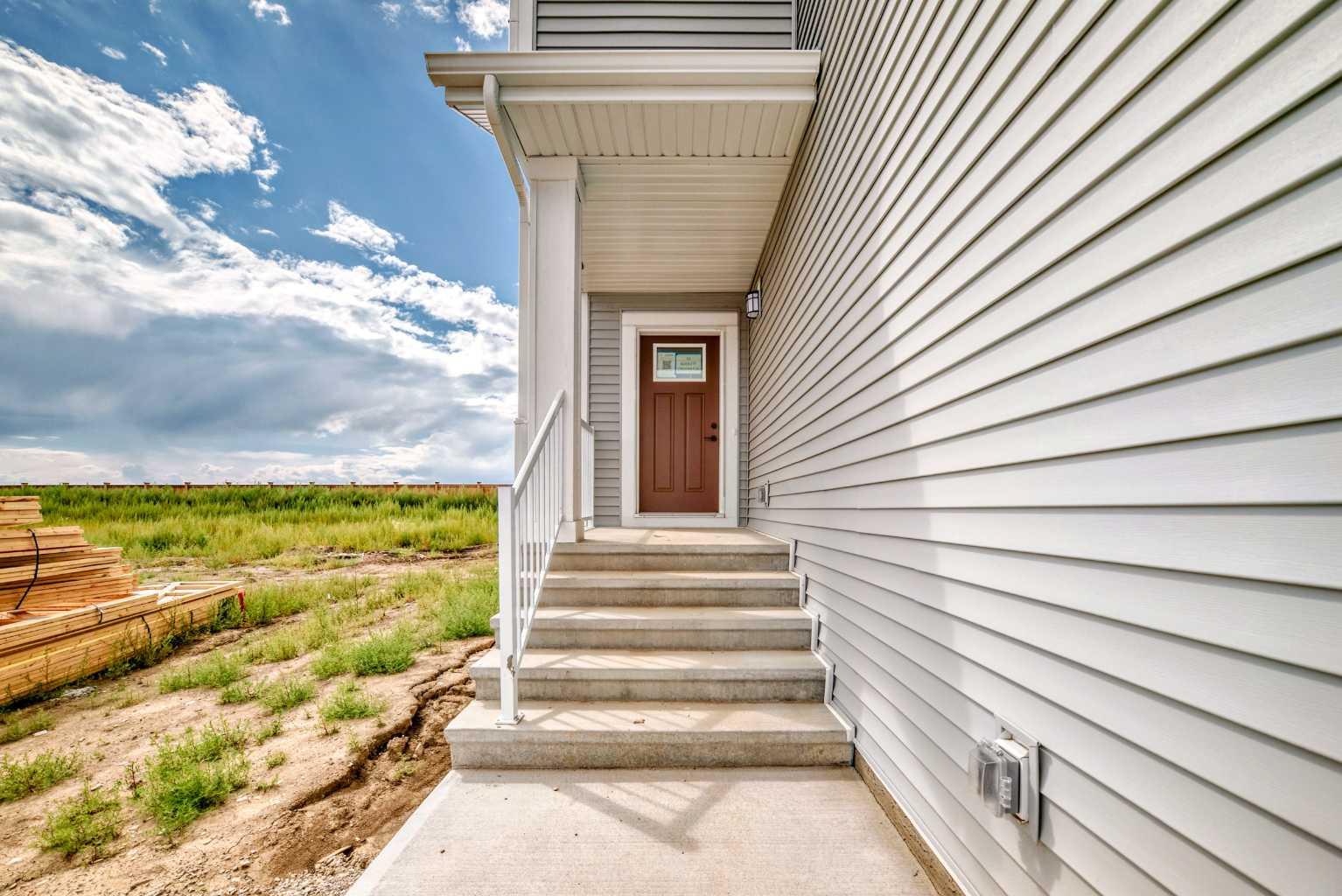 51 Bartlett Crescent SE