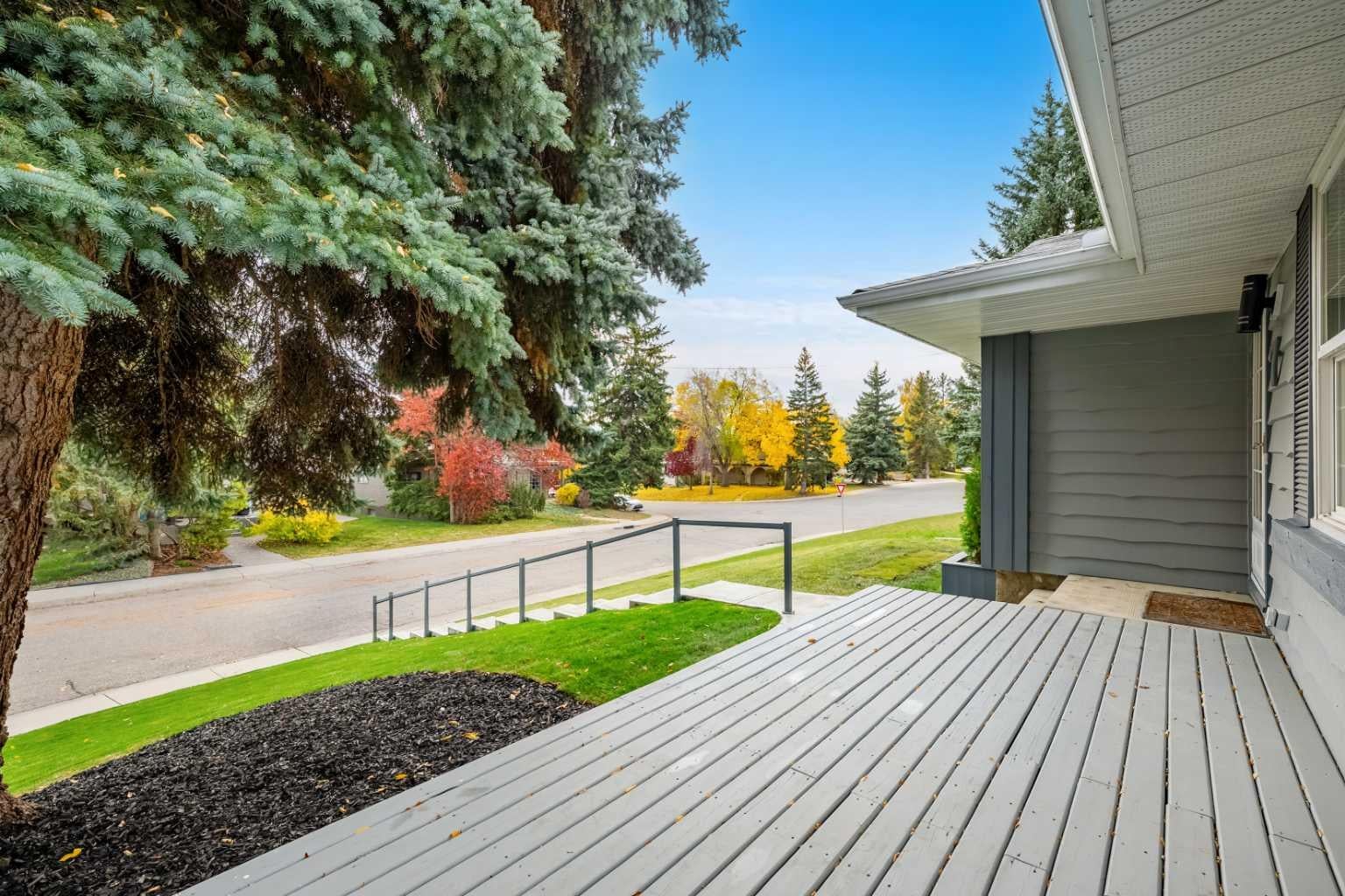 7 Canna Bay SW