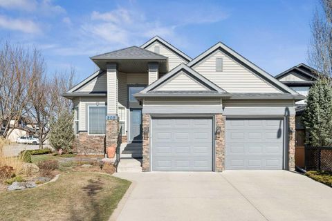 Photo of 202 Tusslewood Terrace NW, Calgary, AB T3L 2W5 (MLS # A2303756)