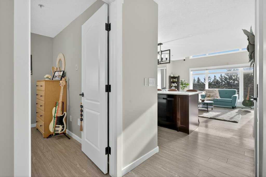 141 Mountain Street 305