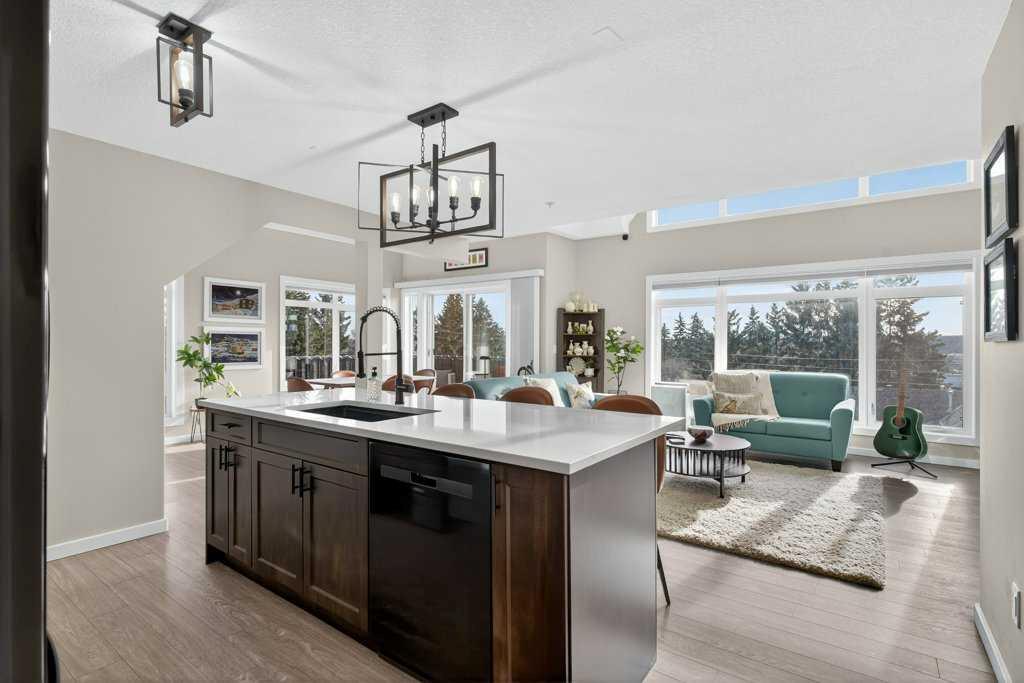 141 Mountain Street 305