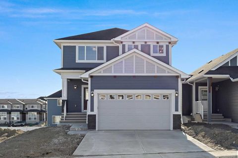 1398 Bayview Crescent SW Airdrie AB T4B 5N9