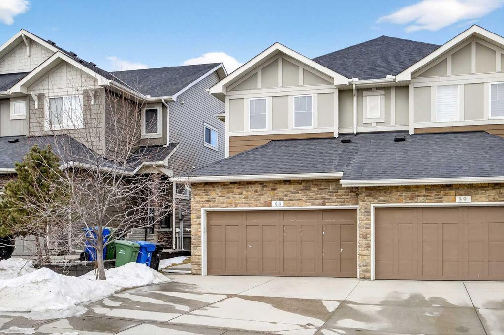 Photo of 43 Kincora Crescent NW, Calgary, AB T3R 0N5 (MLS # A2294601)