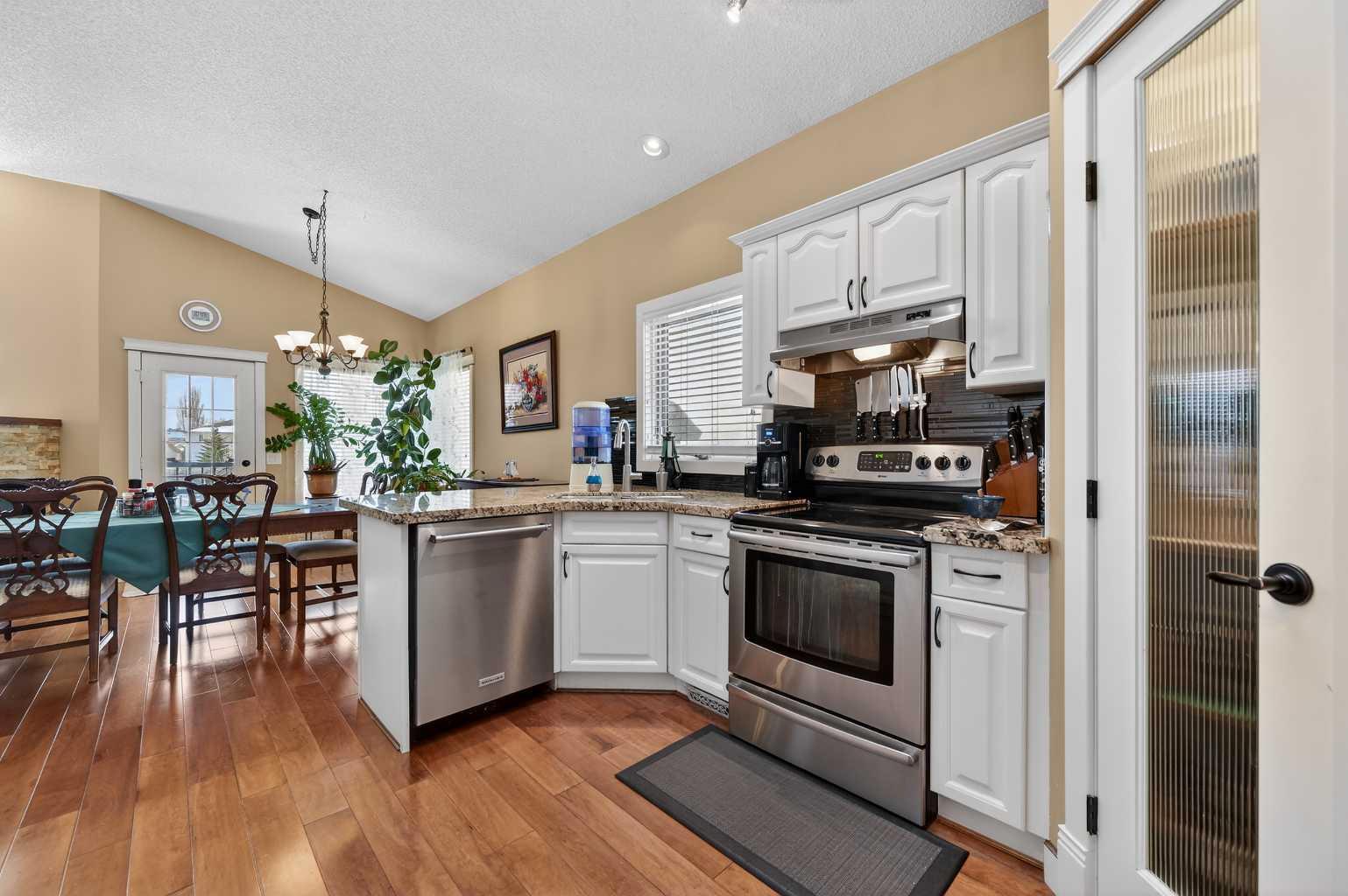 118 Douglas Woods Hill SE