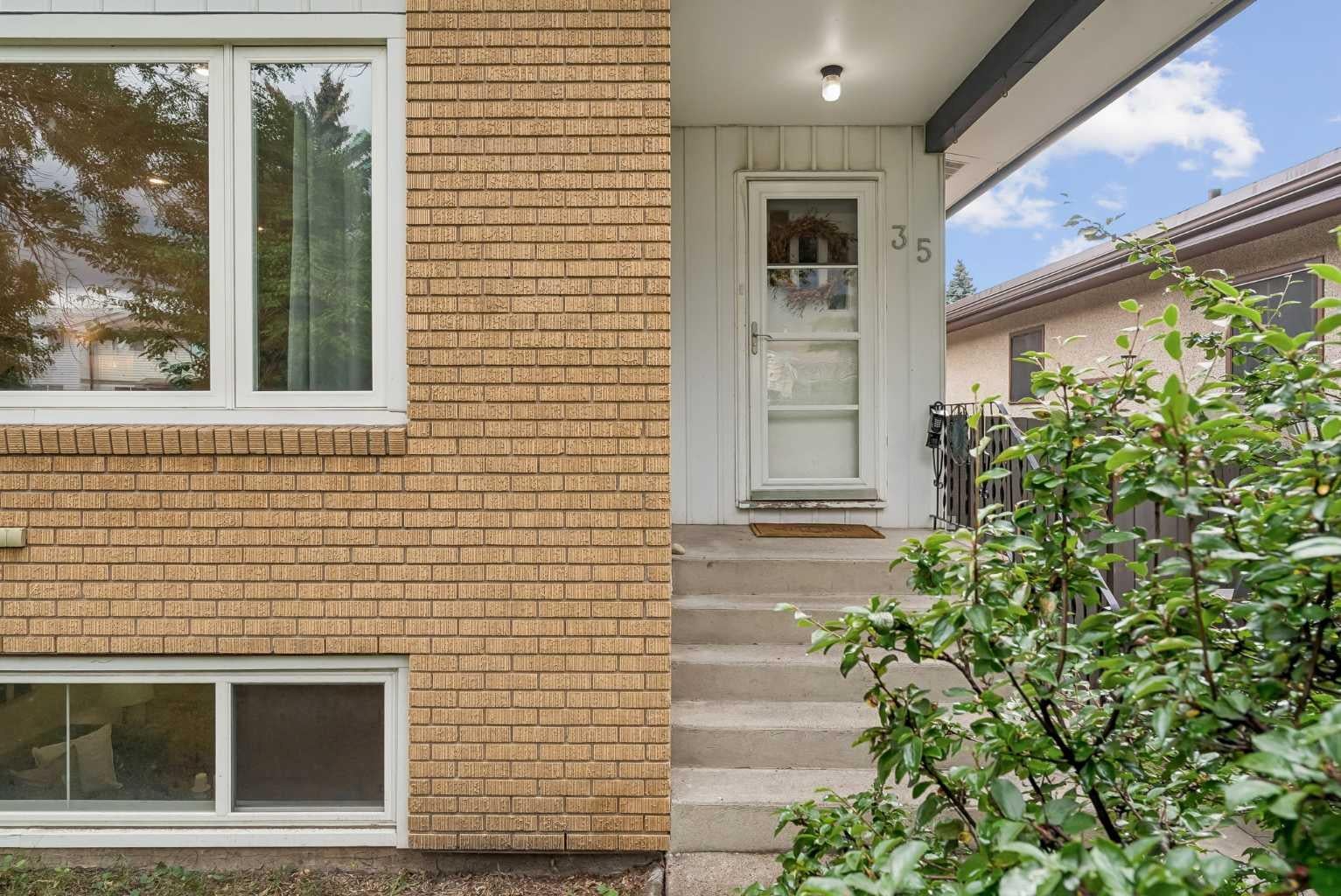 35 Dovercliffe Way SE